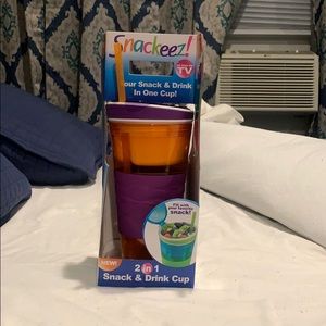 Snackeez!